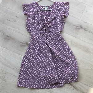 Elegant Purple Dress with Floral Design